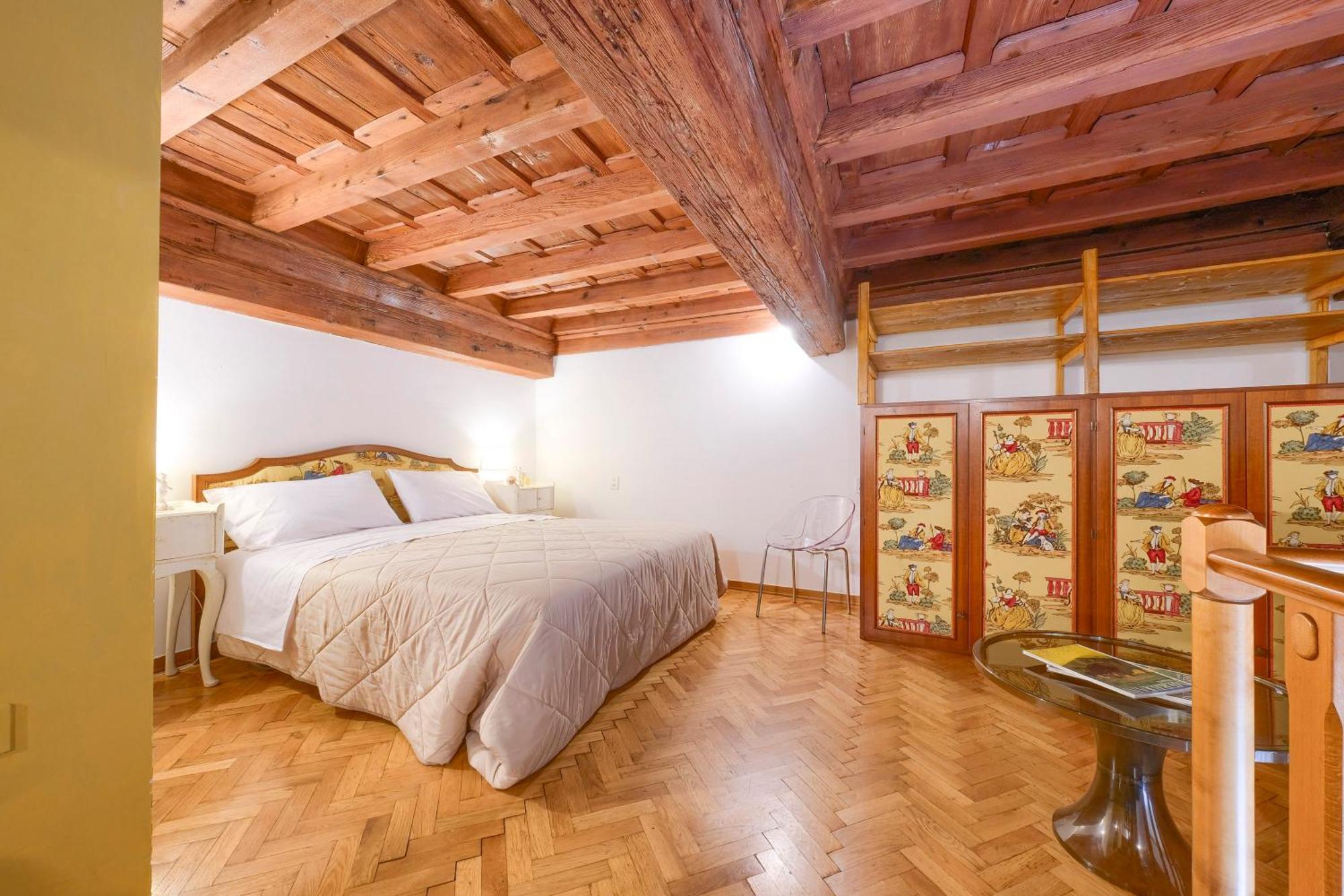 フィレンツェLa Casa Di Dante Alighieriアパートメント エクステリア 写真
