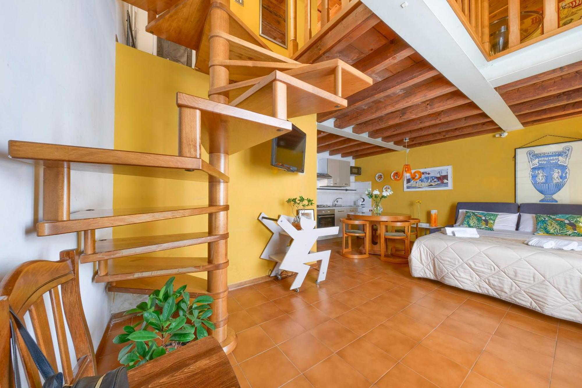 フィレンツェLa Casa Di Dante Alighieriアパートメント エクステリア 写真